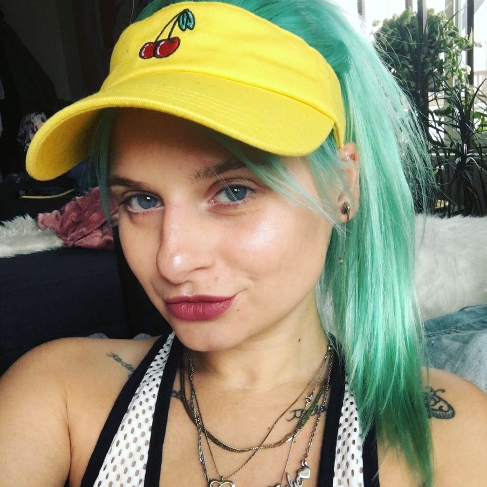 Cherry Visor